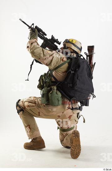 Weapons-Rifle Man White Army Athletic Studio photo references